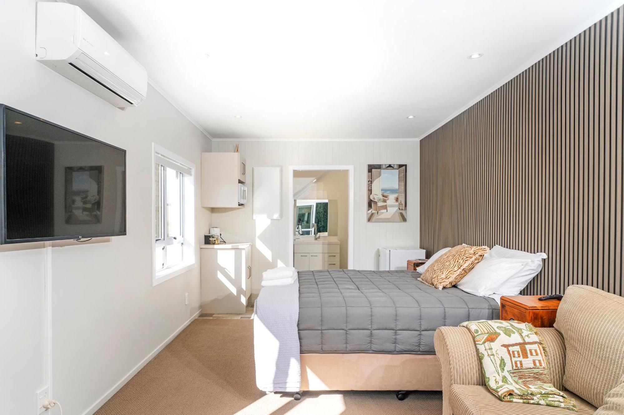 Rooftops Accommodation Whitianga Exterior foto